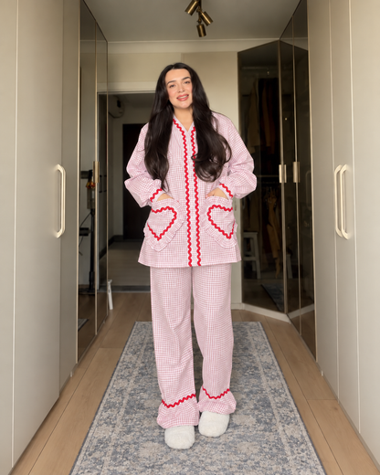 (Ön sipariş ile 10 gün) Vera Pembe Pötikare Anne Takım | Kalp Cep Detaylı Kadın Takım