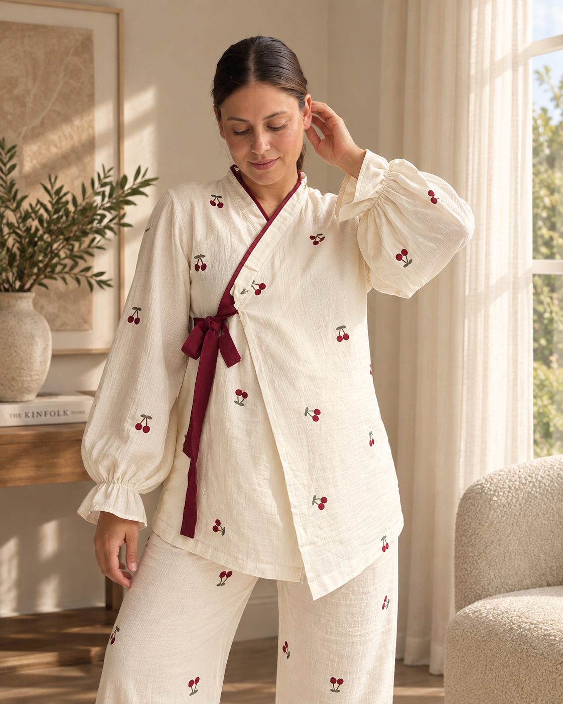 Cherry Bordeaux Anne Takımı – Kiraz Desenli Bordo Biyeli