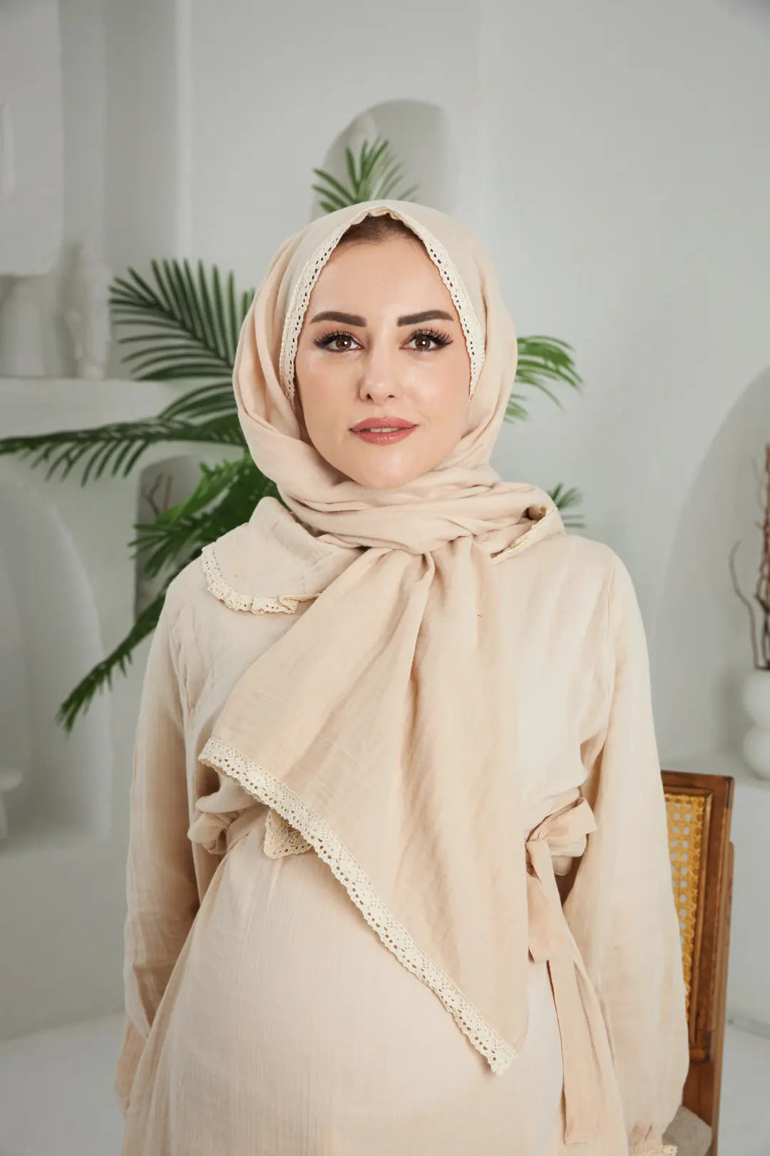 Bej Anne Şal