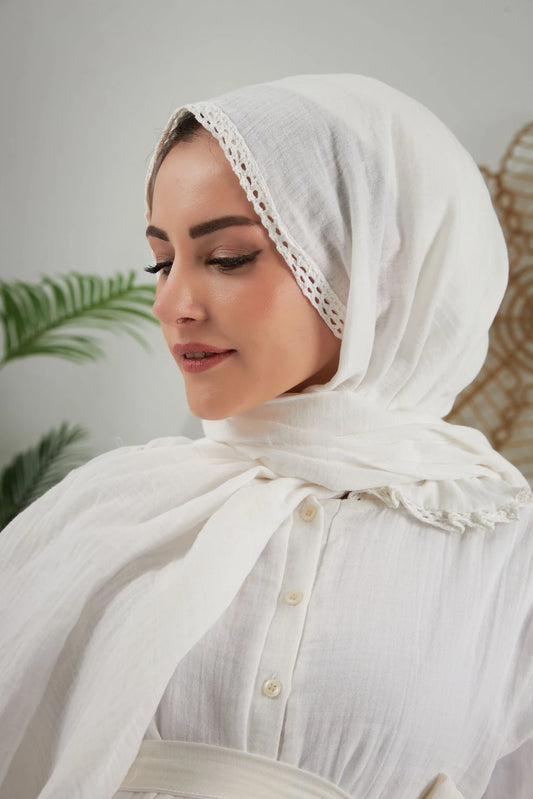 Ekru Anne Şal