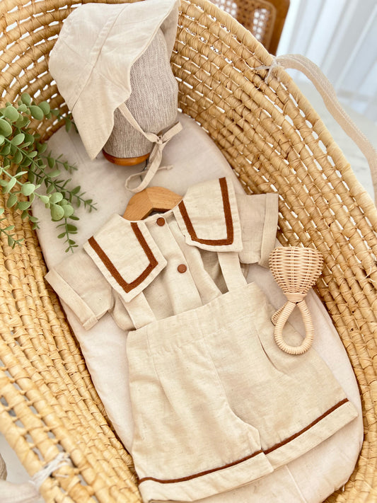 Bebek için keten kumaştan kısa kollu gömlek, salopet ve şapka seti, vintage tarzı.